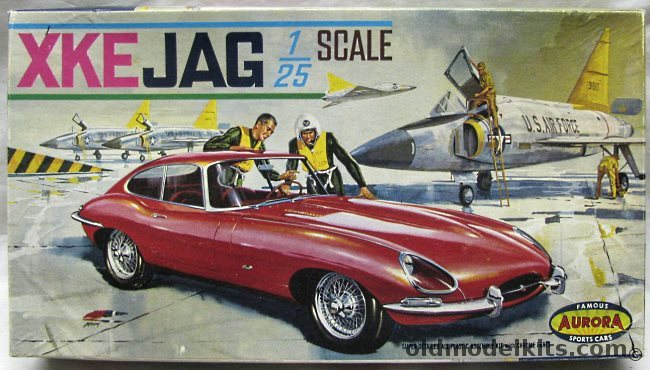 Aurora 1/25 Jaguar XKE, 566-149 plastic model kit